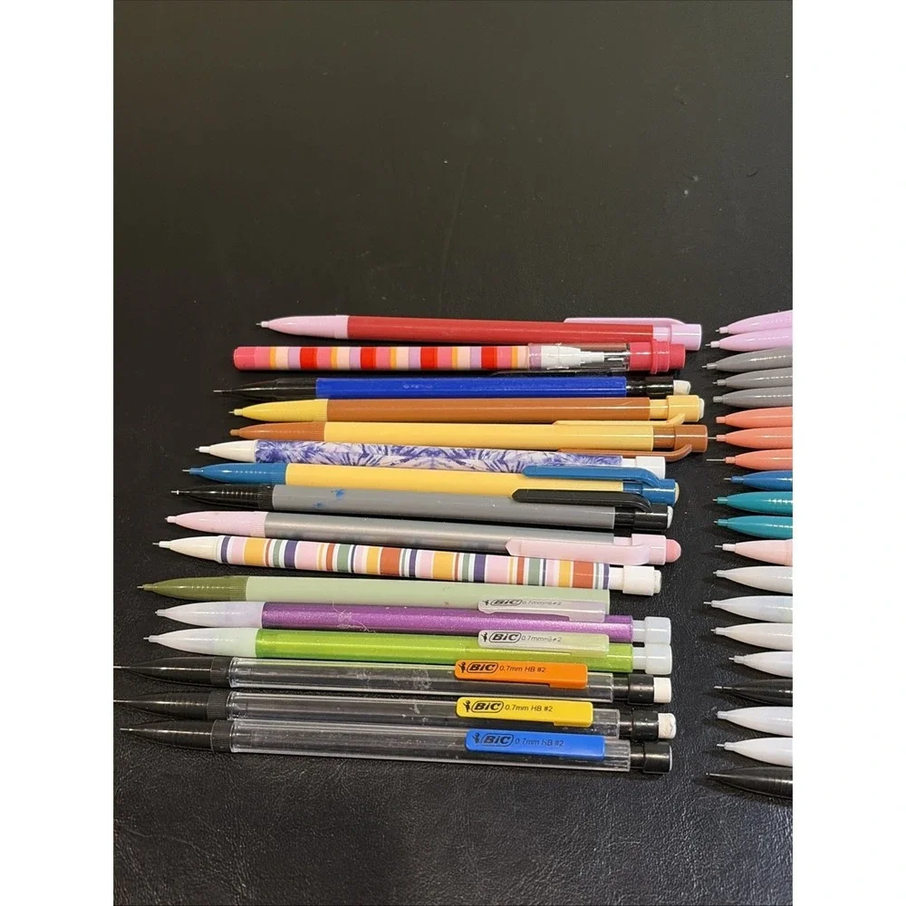 36 Mechanical Pencils: Bic And No Brand Name All With Lead